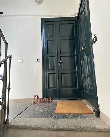 Apartman Dama In Center Como