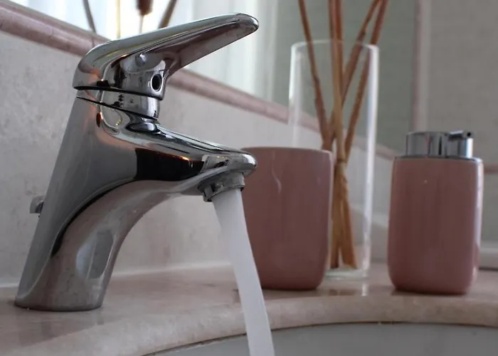 Dama In Center * Como